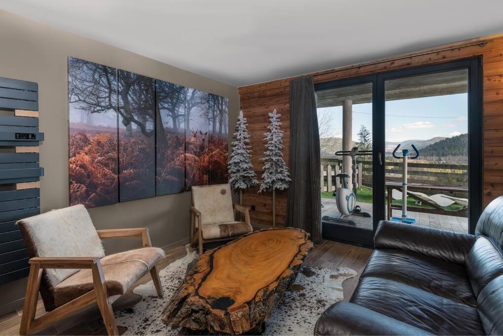 Luxueux Chalet Avec Vue Sur Les Pistes Et Le Hohneck เลอโธลี ภายนอก รูปภาพ